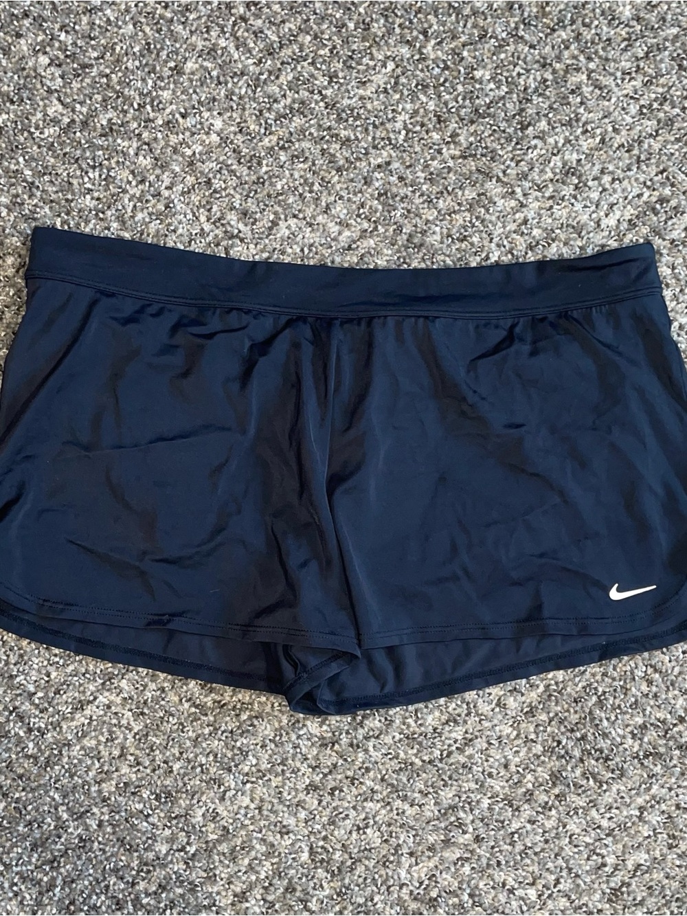 Nike Women's Black Athletic Shorts Size Womens Large